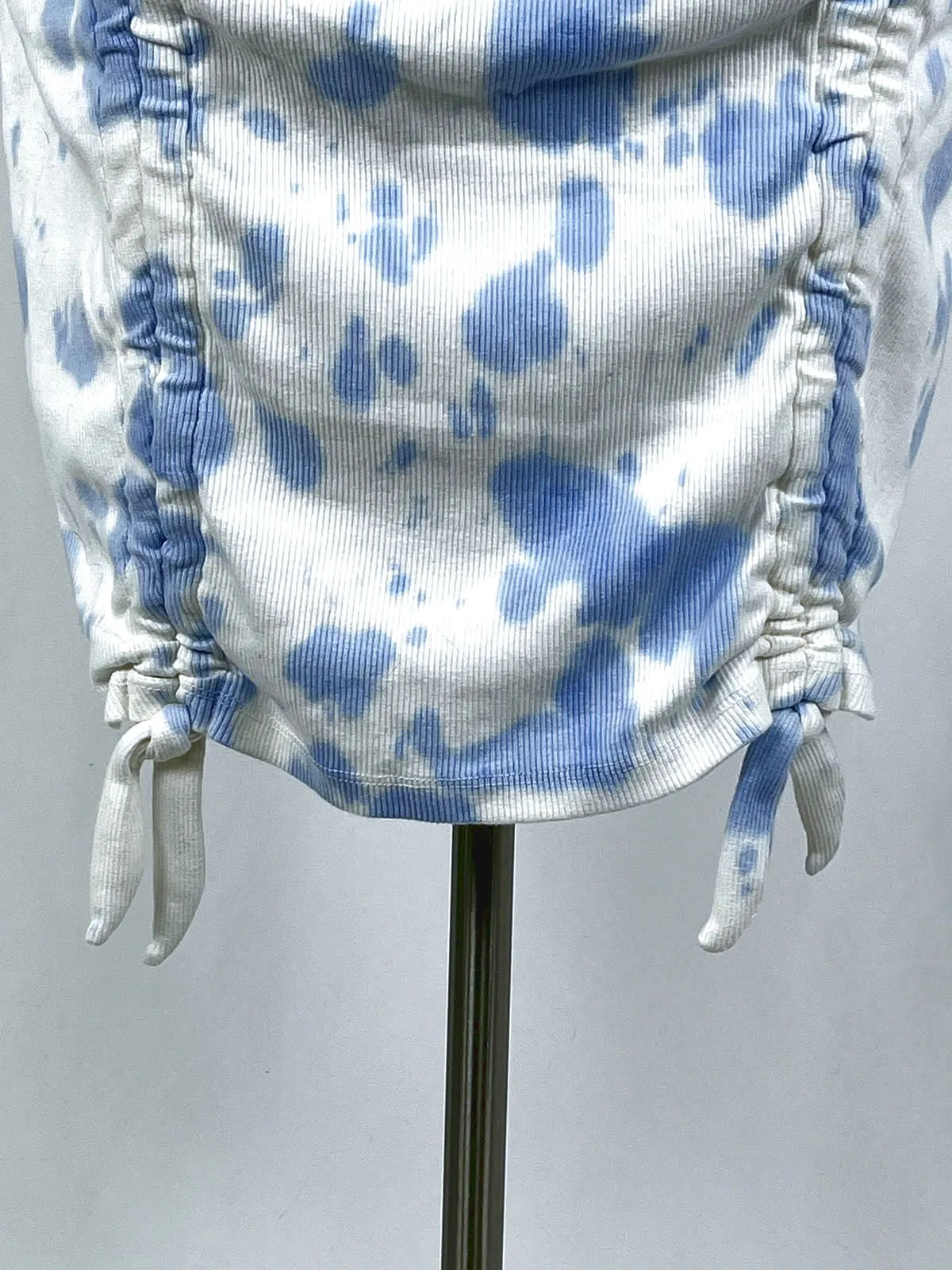 What Lo Wants Size 5X (28) White & Blue Tie-Dye Dress